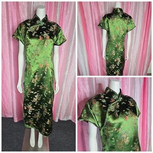 Lian Lin Vintage Grean Asian Floral Emrbroidered Satin Maxi Dress Size Large